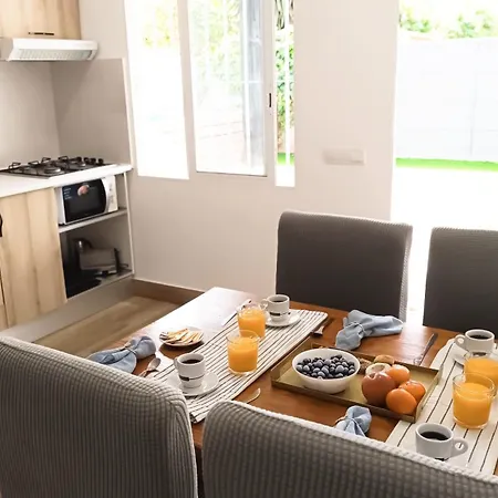 Chalet Bosque10 Piscina Privada Entre La Playa Holiday home Malaga