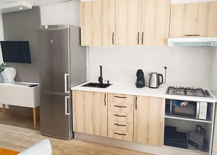 Chalet Bosque10 Piscina Privada Entre La Playa * 말라가